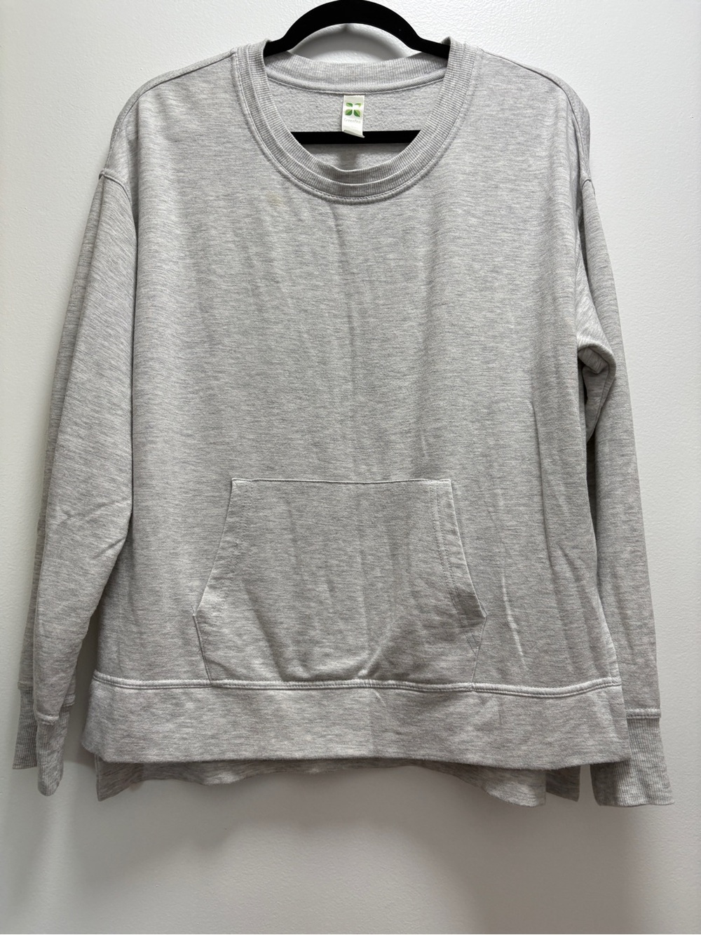 GreenTea Light Gray Sweatshirt - L - soft cozy Cabincore athletic performance